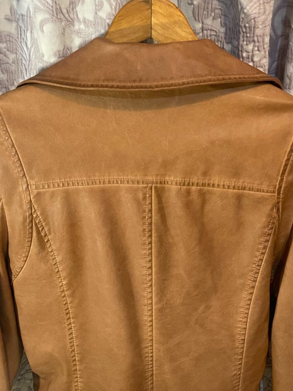 NWT Max Studio Large Women's Cognac Everyday Casual Faux Leather Moto Jacket - Picture 8 of 16